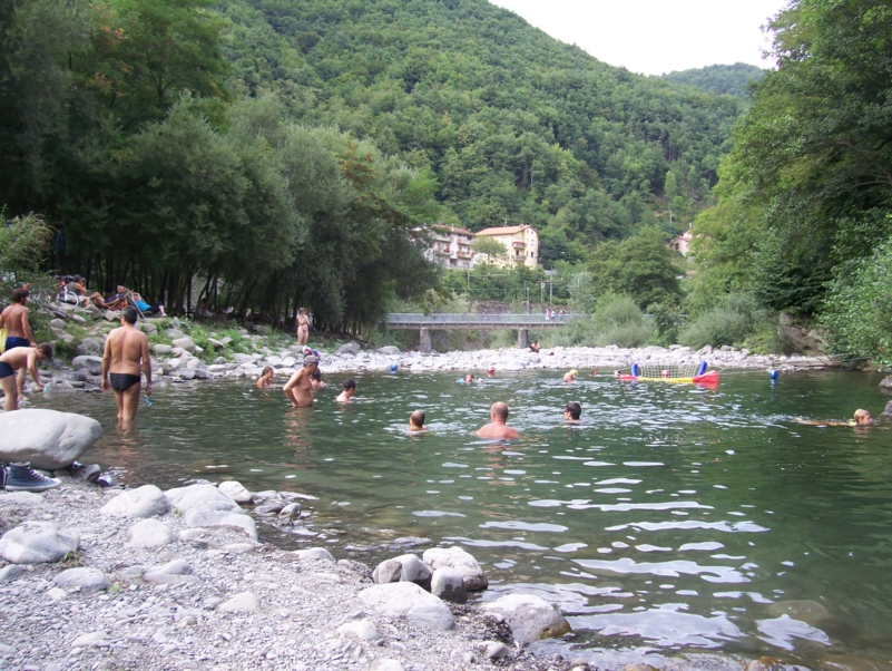  Image name: Parco110.jpg 
 width: 801 pixel 
 height: 602 pixel 
 Size: 497057 bytes 
 Click to enlarge 